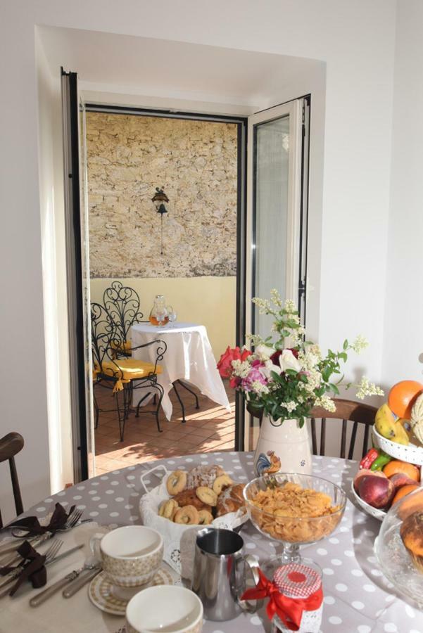 B&B Delle Erbe Calvi dellʼ Umbria 외부 사진